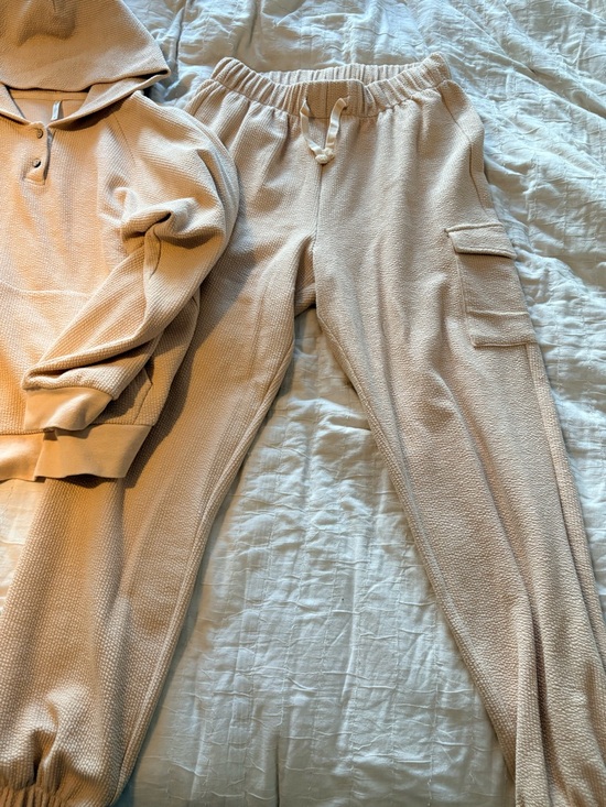 Rylee + Cru Pants - Rylee + Cru Beige Cargo Jogger Pants